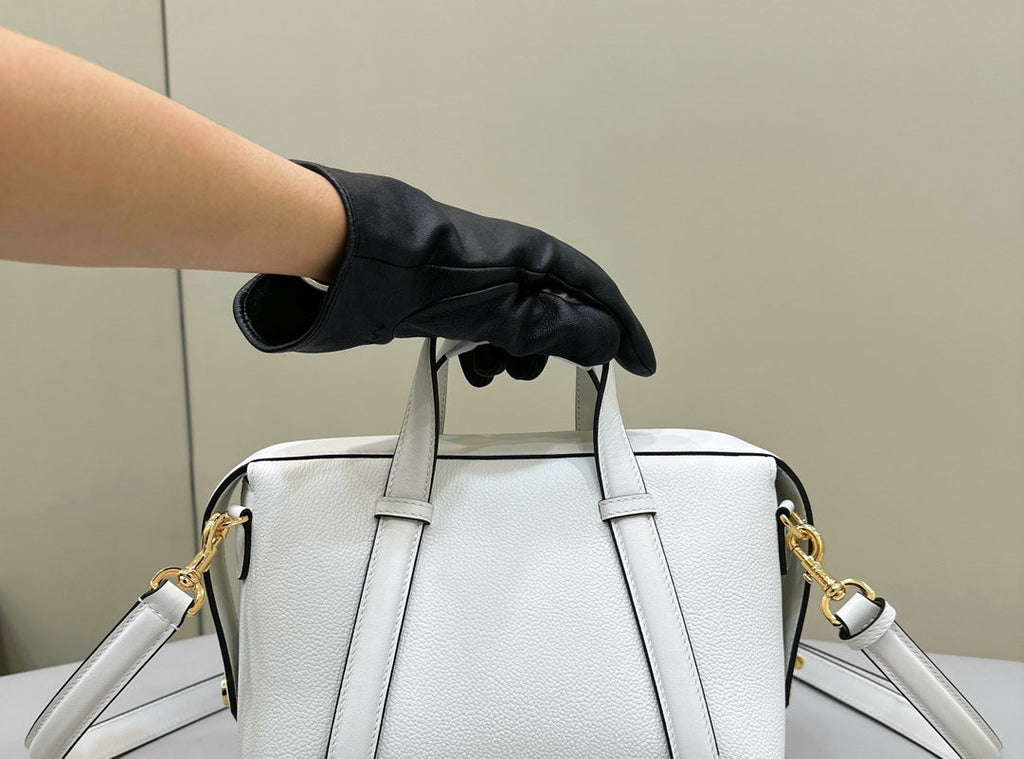 Fendi 27 Bag in White Calfskin with Gold Hardware