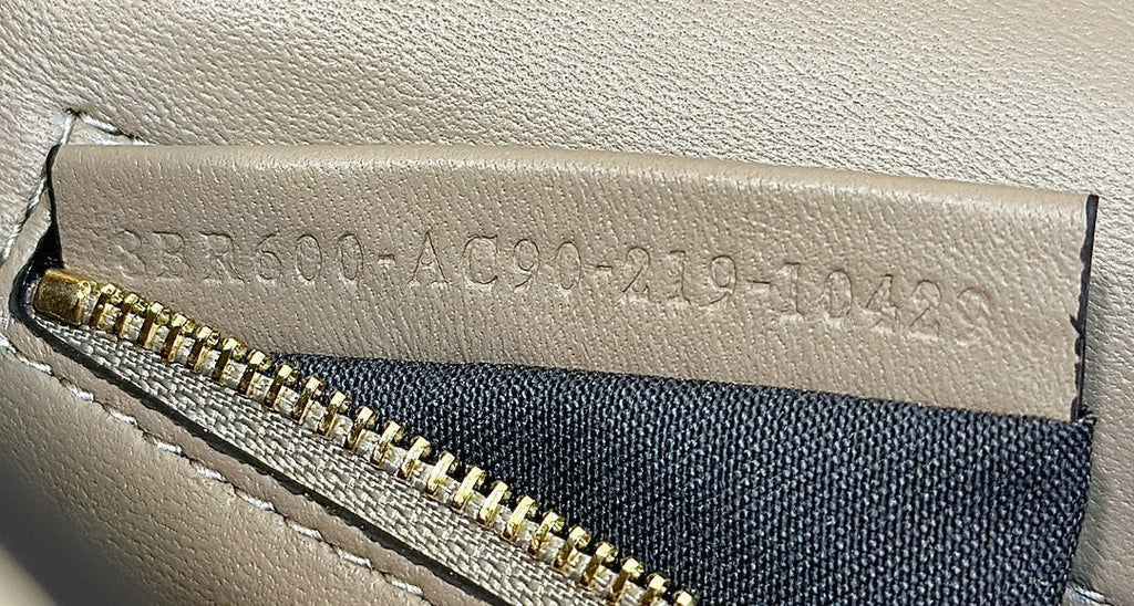Fendi Baguette 27 Bag in Sand Beige Calfskin with Gold Hardware