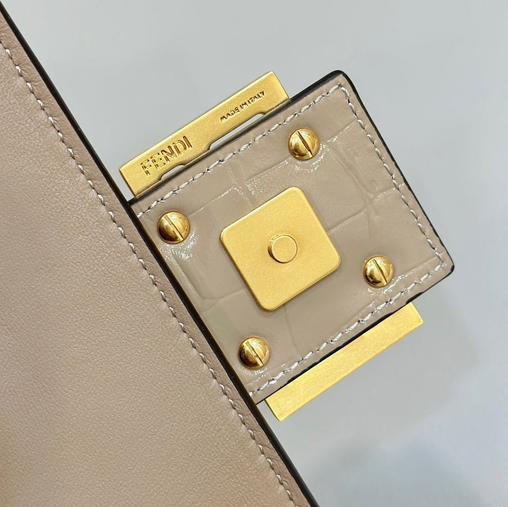 Fendi Baguette 27 Bag in Sand Beige Calfskin with Gold Hardware