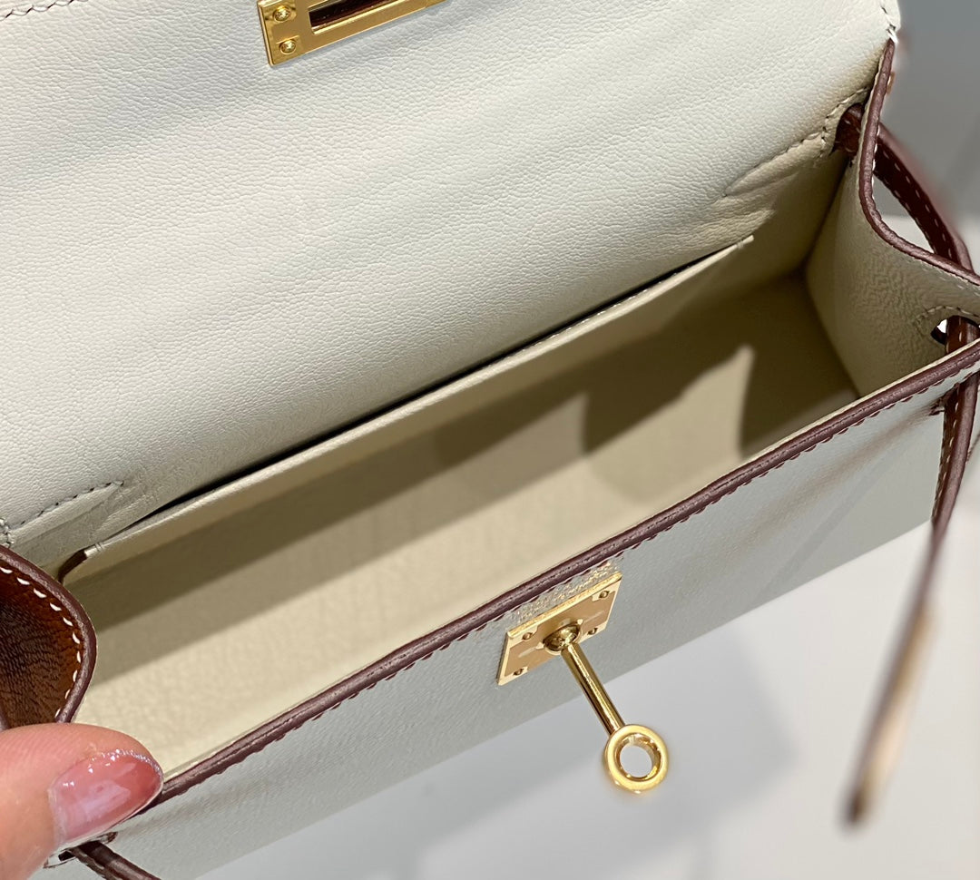 Hermes Kelly Mini 20 White Golden Brown Epsom Gold Hardware Bag