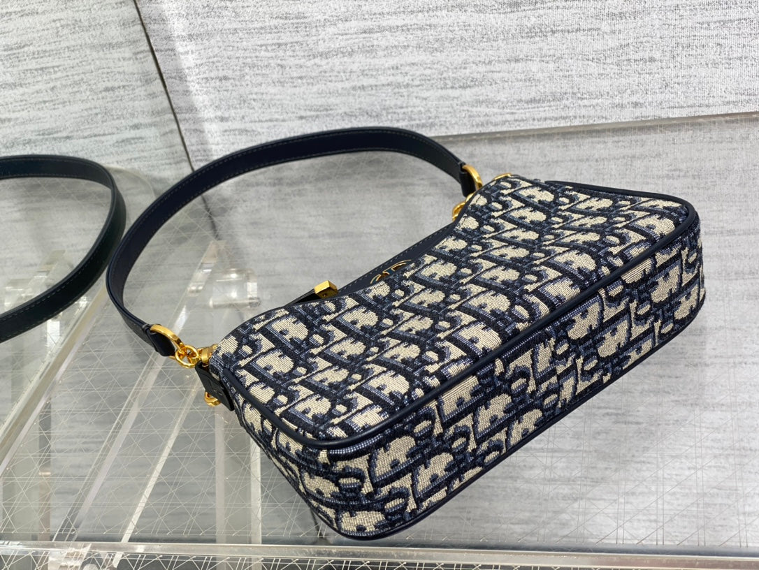 Dior CD Hobo Avenue 21cm Blue Oblique Embroidery