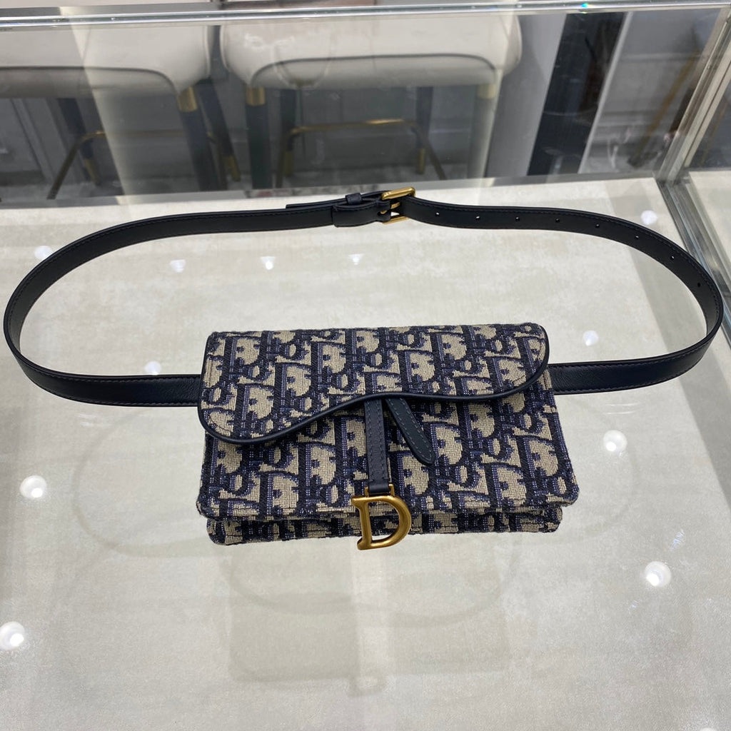CD Saddle 17cm Belt Beg Blue Oblique Embroidery