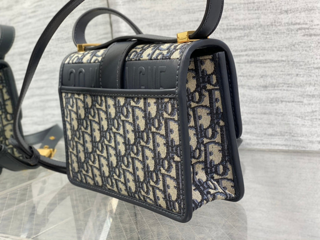 Dior 30 Montaigne 21cm Blue Oblique Embroidery Bag