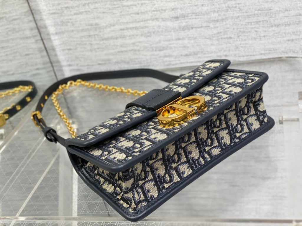Dior 30 Montaigne 21.5cm Blue Oblique Embroidery Bag