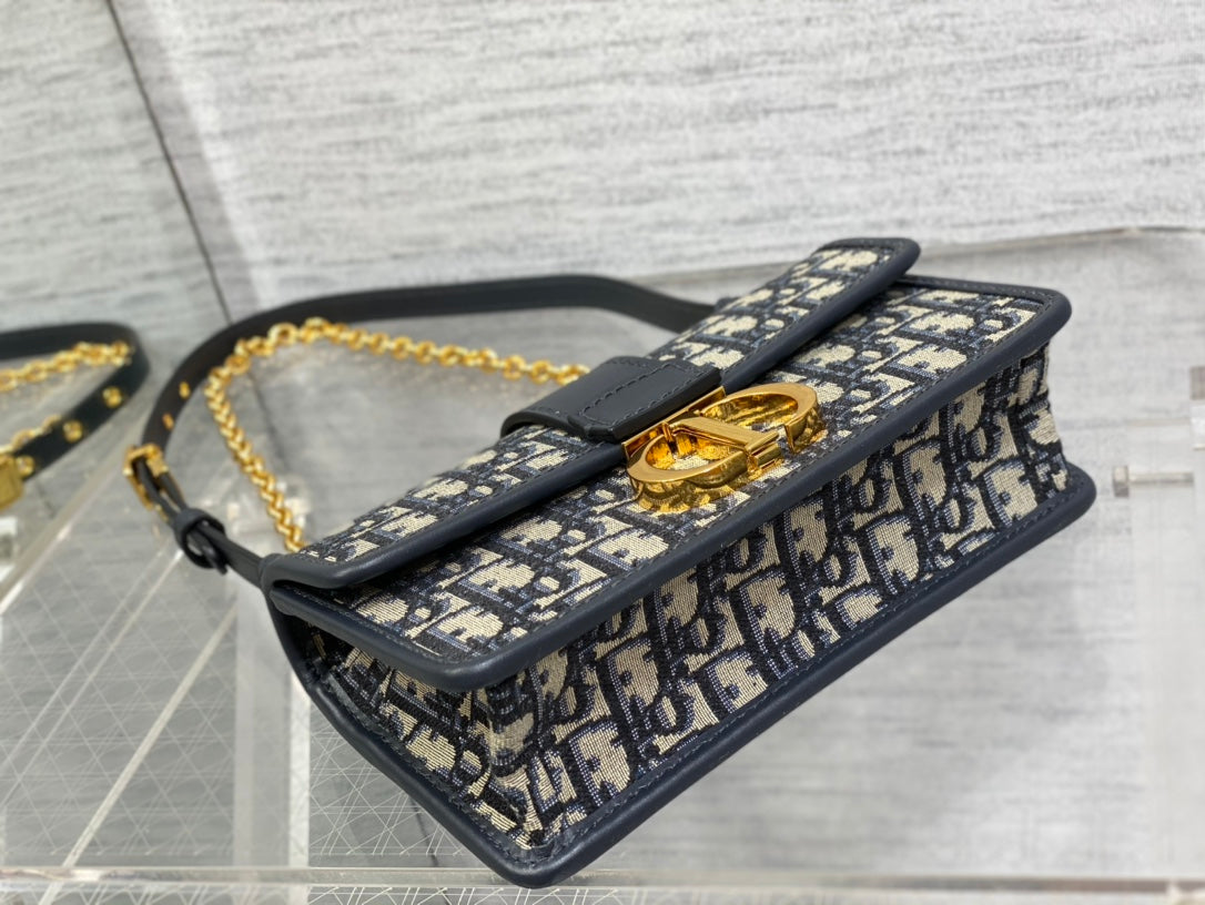 Dior 30 Montaigne 21.5cm Blue Oblique Embroidery Bag