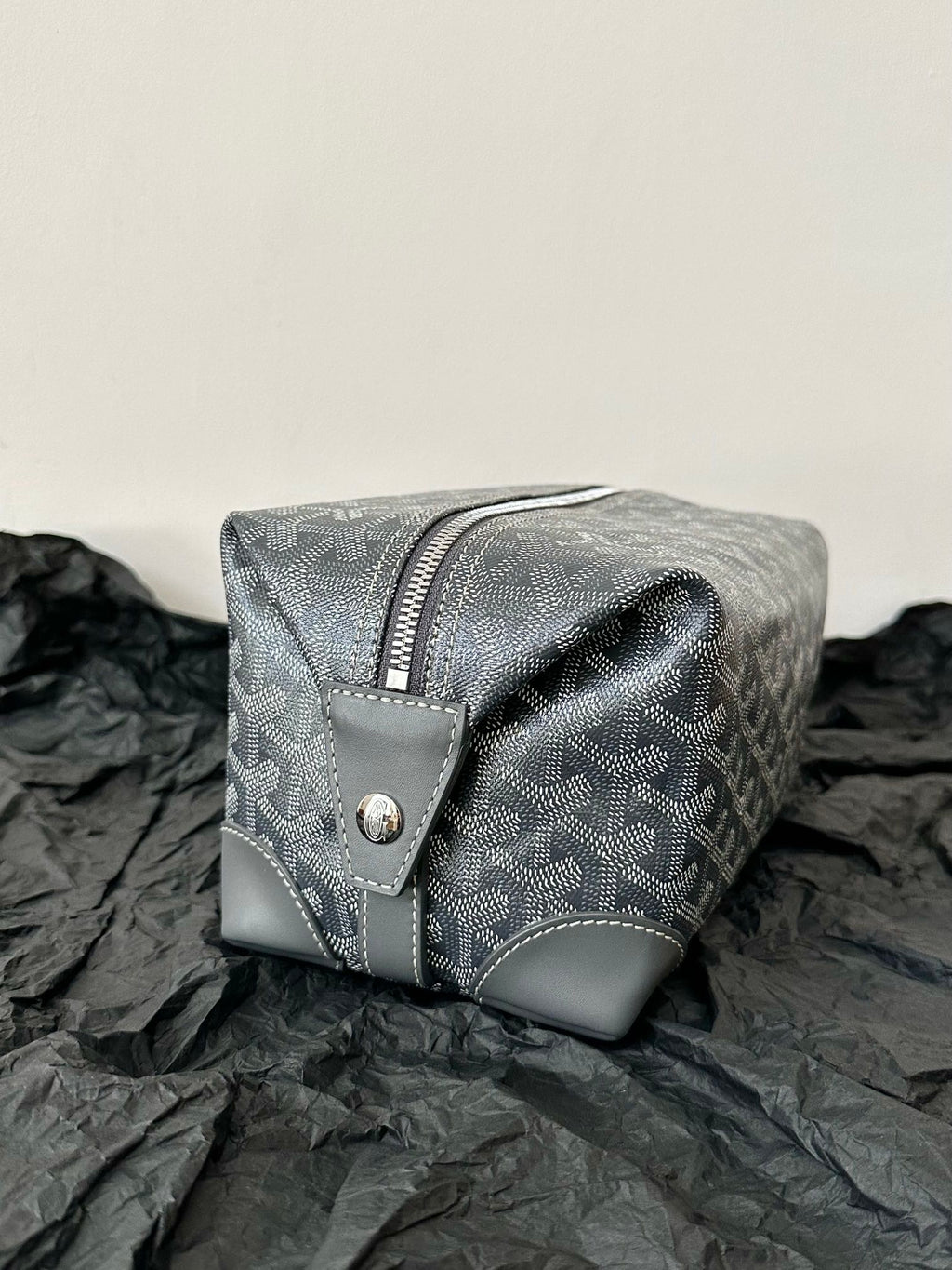 Goyard Goya Cosmetic Bag 24cm Grey Canvas