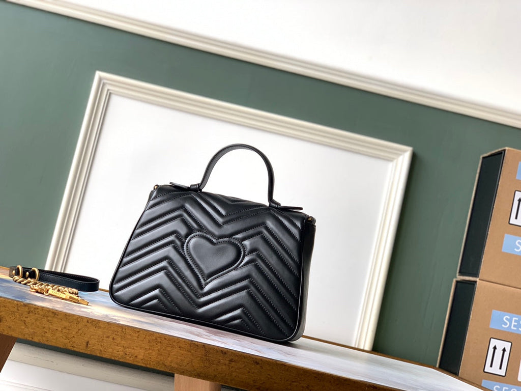 Gucci Marmont 26.5cm Black Calfskin Gold Hardware Bag