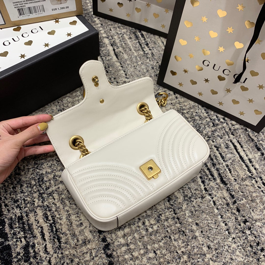Gucci Marmont 22cm White Calfskin Gold Hardware Bag