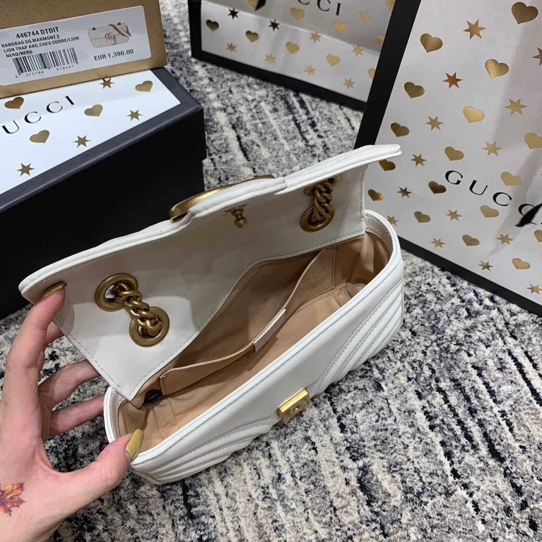 Gucci Marmont 22cm White Calfskin Gold Hardware Bag