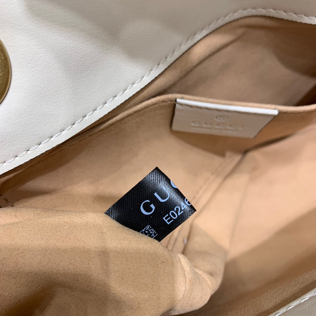 Gucci Marmont 22cm White Calfskin Gold Hardware Bag