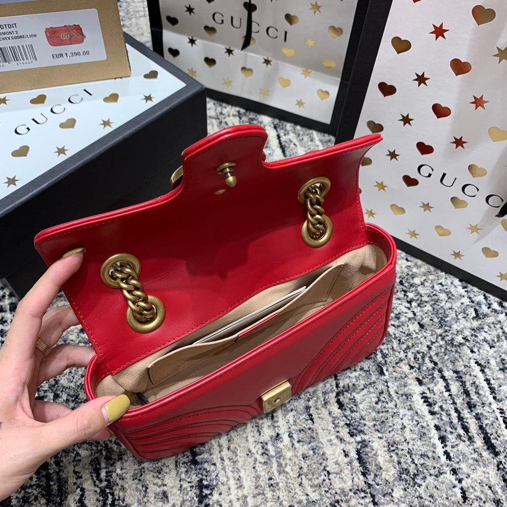 Gucci Marmont 22cm Red Calfskin Gold Hardware Bag