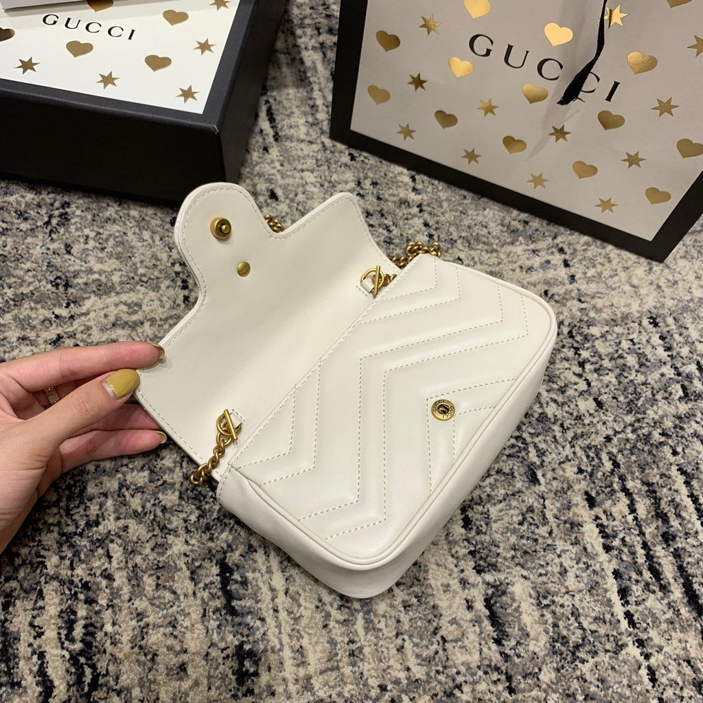 Gucci Marmont Mini 16.5cm White Calfskin Gold Hardware Bag