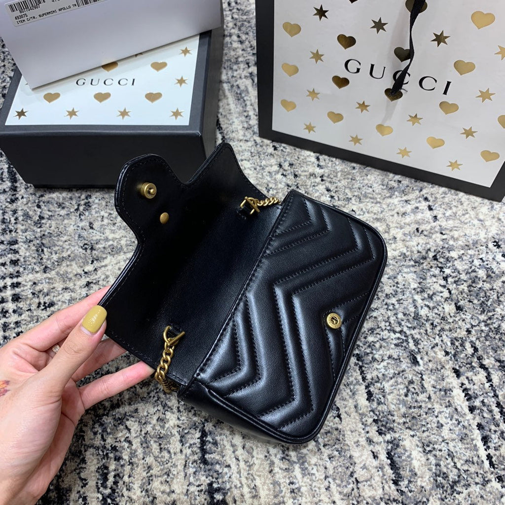 Gucci Marmont Mini 16.5cm Black Calfskin Gold Hardware Bag