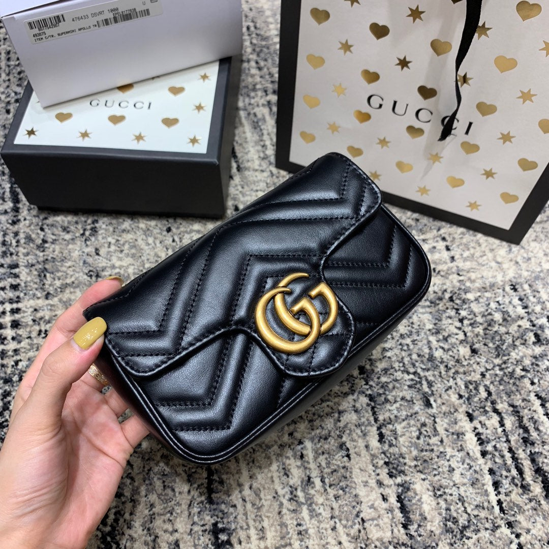 Gucci Marmont Mini 16.5cm Black Calfskin Gold Hardware Bag
