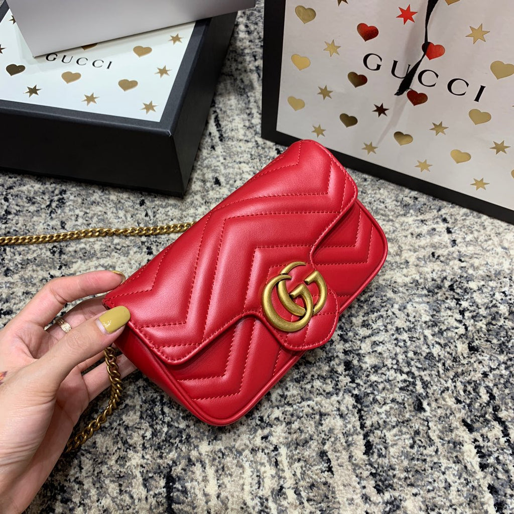 Gucci Marmont Mini 16.5cm Red Calfskin Gold Hardware Bag